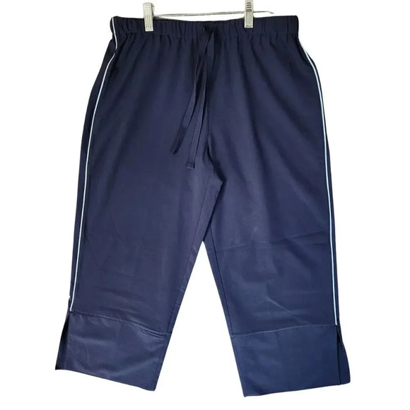 NWT Reebok Active Pant Women Medium Blue Polyester Elastic Waist CL Loose Capri - Picture 1 of 9